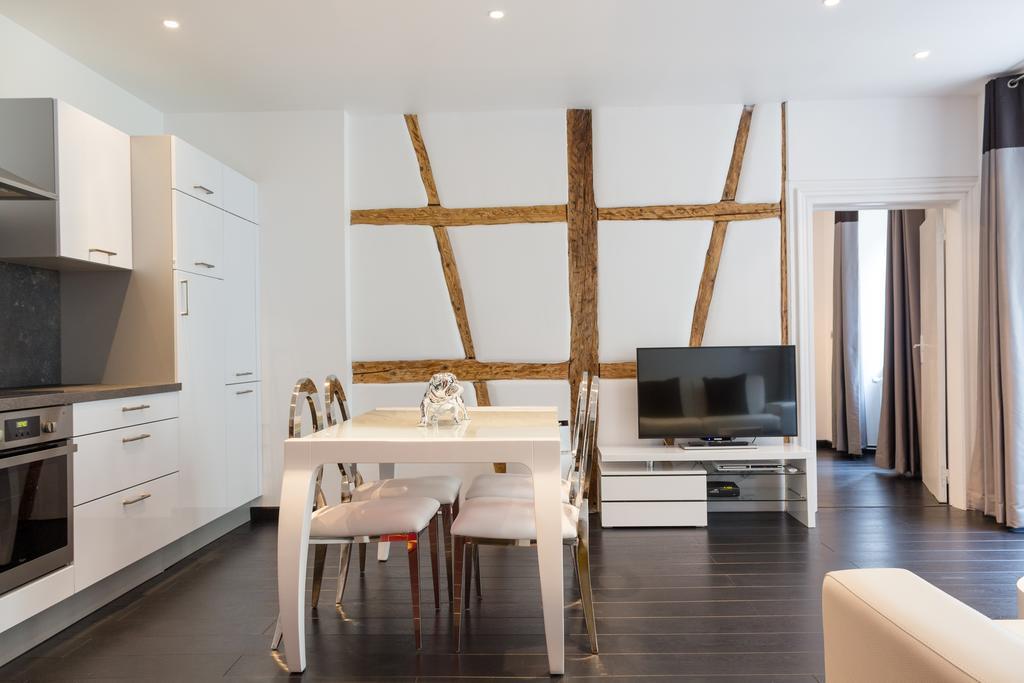 My Sweet Homes - Appartements Avec Spa Colmar Oda fotoğraf